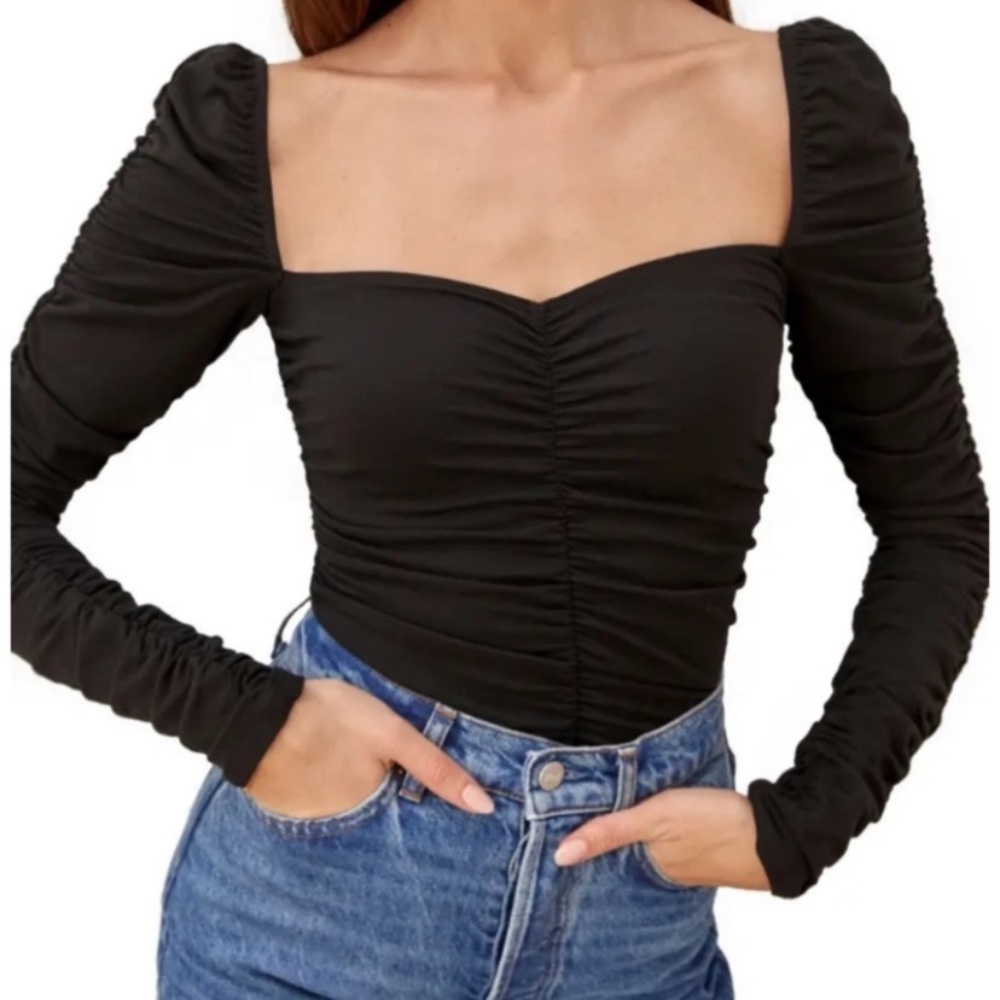 🌟NEW Reformation Esra black ruched long sleeve top large